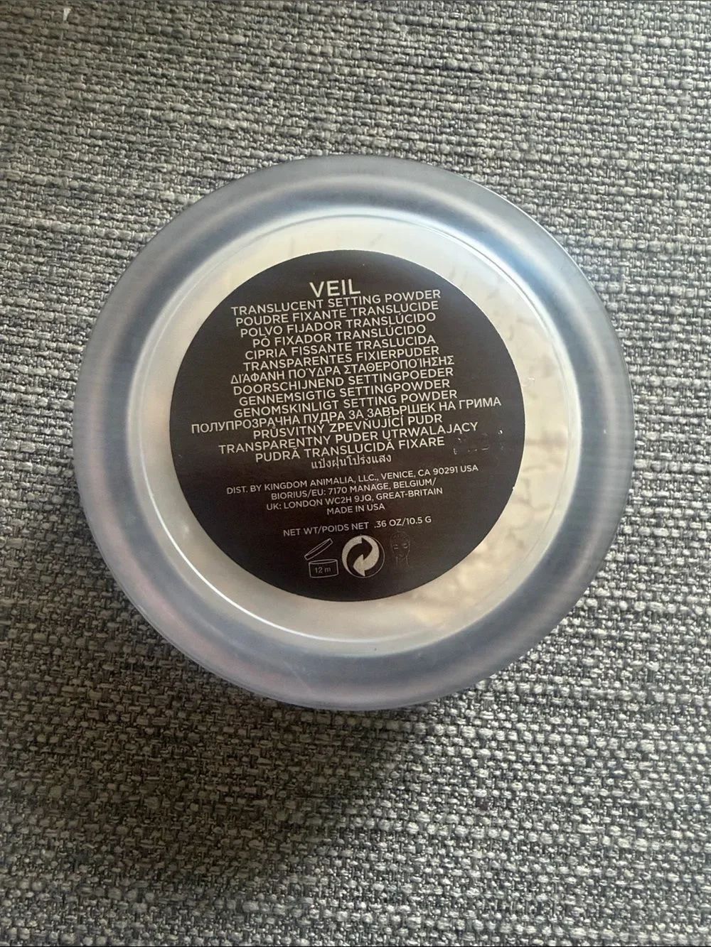 Hourglass Translucent Setting Powder- $60 - Picture 4 of 5